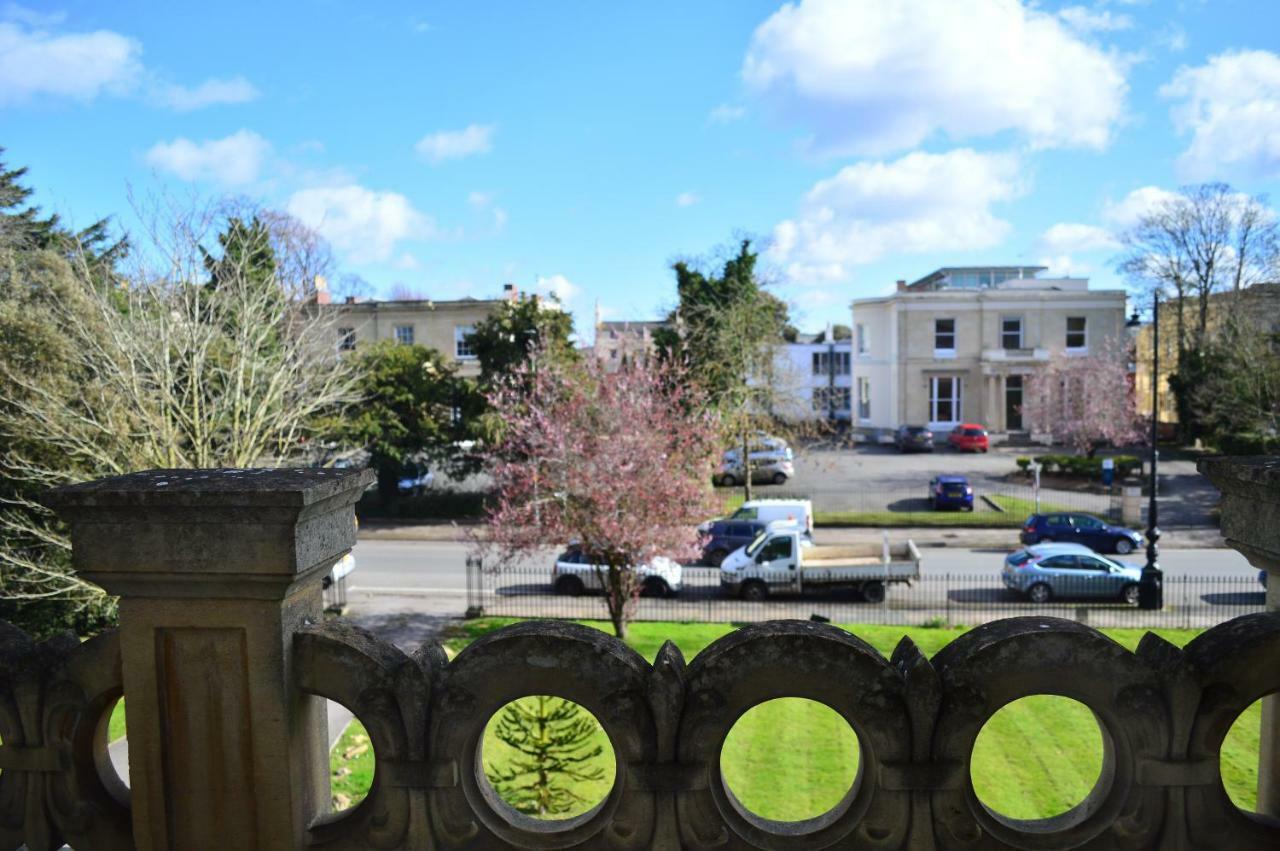 Flat 3, 6 Lypiatt Terrace Cheltenham Gloucestershire Gl50 2Sx エクステリア 写真